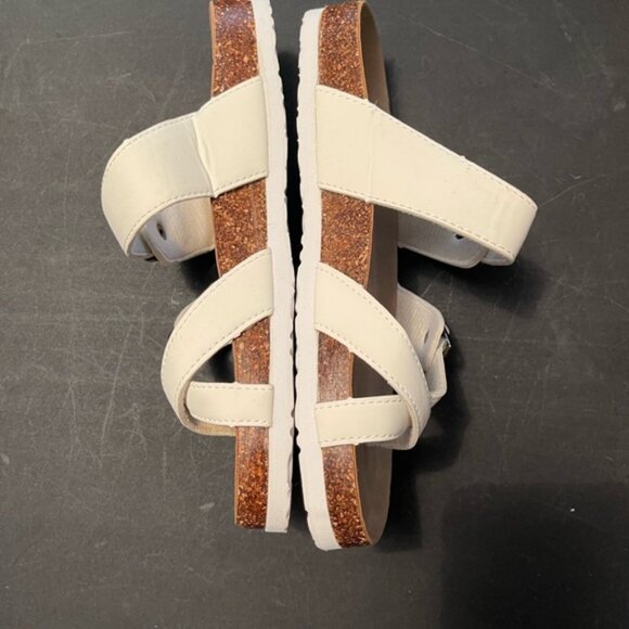 Maui Island Sandals White Size 7 New never worn - Picture 4 of 4